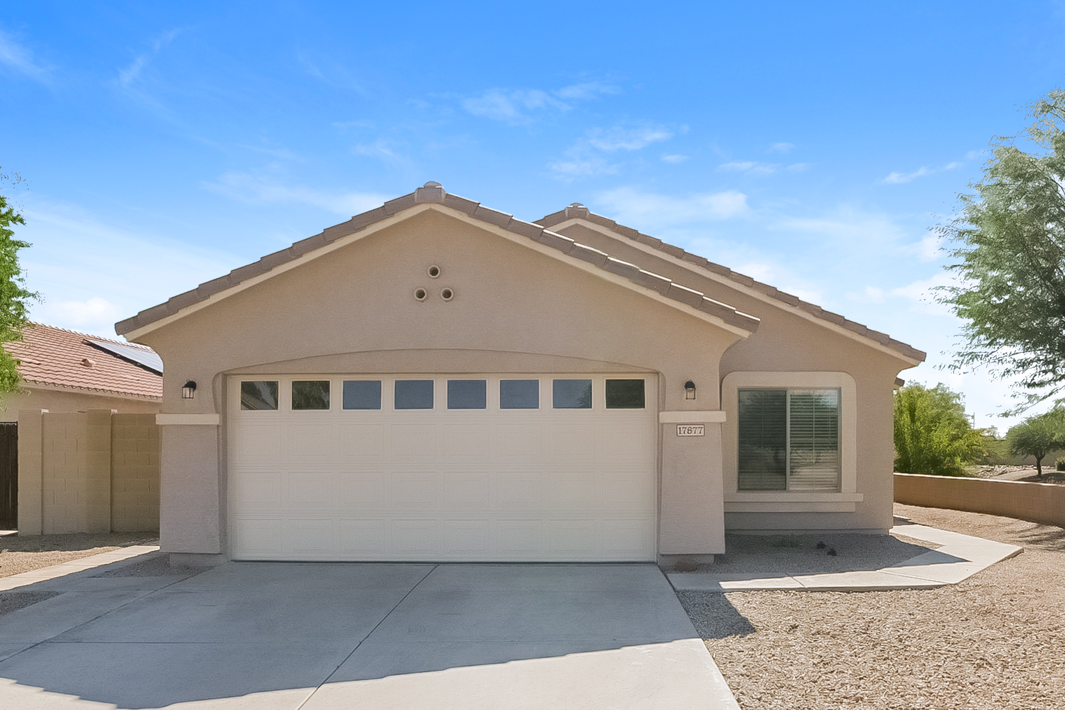 17877 W Redfield Rd Surprise, AZ 85388